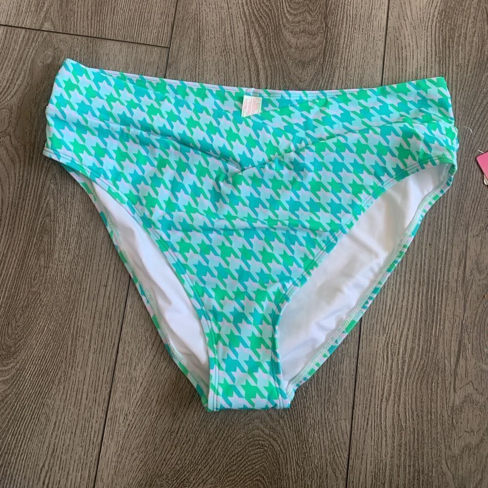 Ninety-Nine womans bikini bottom NWT